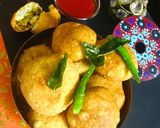 A picture of step 4 of Lilva Beans Kachoris.
