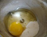 A picture of step 1 of Tea kadai kajada (Muttai Kose).