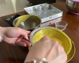 Foto langkah ke 3 dari resep Mango creme brulee.