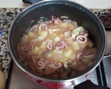 Foto del paso 2 de la receta: Calamares al vino blanco