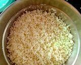 A picture of step 1 of Keto rice for weight loss.