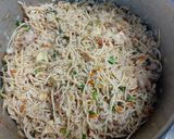 A picture of step 2 of Fried Rice with noodles.
