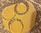 Foto del paso 3 de la receta: Maizenitos rellenos de manjar 😋