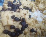 A picture of step 5 of Chocolate chips cookies.