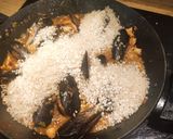 A picture of step 9 of Seafood Paella.