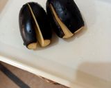 A picture of step 1 of Baingan k pakoray 🍆🍆.