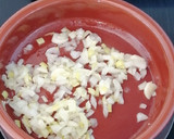 Foto del paso 2 de la receta: Bacalao en salsa con langostinos