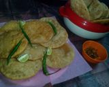 A picture of step 19 of Bihari dal puri.