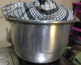 Foto langkah ke 4 dari resep Bolu sakura tanpa telur tanpa mixer.