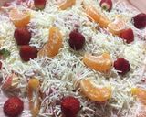 Foto langkah ke 3 dari resep Salad buah yoghurt blueberry.