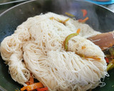 Foto del paso 2 de la receta: Fideos chinos con verduras y soja!!!