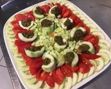 Une image de l'étape 7 de Salade de concombres et tomates aux salicornes, dulse et laitue de mer.