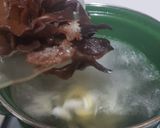 Foto langkah ke 4 dari resep Sayur Bening Oyong & Jamur Kuping.