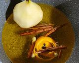 Foto del paso 4 de la receta: 🍐🪻 Peras al almíbar de azafrán + Tarta de peras al azafrán - Dos recetas en una 🪻🍐