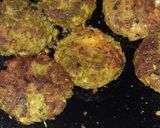 A picture of step 3 of Green peas patties.