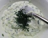 Görög uborkasaláta recept fázis 2 fotója