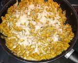 Foto del paso 5 de la receta: Fusilli de garbanzos y curcúma con salsa de cebolla y shiitakes