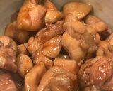 Foto langkah ke 4 dari resep Taiwanese 3 Cups Chicken (Tanpa Daun Basil).