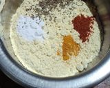 A picture of step 4 of Rajasthani Mirchi vada.