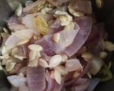 A picture of step 3 of White Gravy Shahi Paneer.