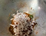 Foto langkah ke 2 dari resep Ayam suwir pedas.