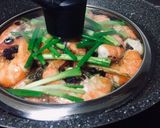 รูปขั้นตอนการทำที่ 4 ของ กุ้งอบเกลือ12สหายแบบกินได้ทั้งเปลือก