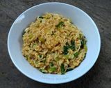 Foto langkah ke 2 dari resep Martabak Mie Kari Spesial.