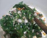 Foto langkah ke 3 dari resep Suwir tongkol daun kencur.
