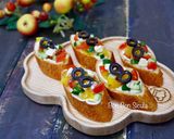 Hình bước làm 3 của món Bánh Mì Salad Cà Chua Phô Mai Kiểu Ý - Italian Salad Bruschetta