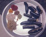 A picture of step 2 of Masala bharwa began.
