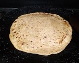 A picture of step 18 of Aloo Bharay parathay.