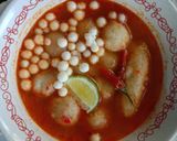 Foto langkah ke 5 dari resep Bakso Aci kuah pedas.