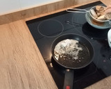 Foto del paso 4 de la receta: Caballa adobada frita