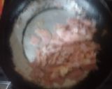 A picture of step 3 of Eggs with Tomato and Onion.