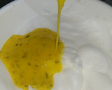 Foto del paso 1 de la receta: Soufflé simil pizza en sartén cobertura de tomates cherrys y queso