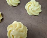 Gambar langkah 4 resipi Cream puff.