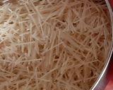 A picture of step 1 of Vermicelli Upma.