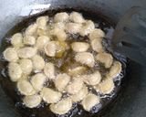Foto langkah ke 4 dari resep Pastel Abon Mini (Renyah).