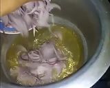 A picture of step 2 of Chatpati Bhindi.