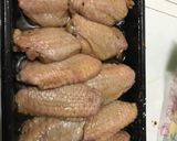 A picture of step 1 of Chicken wing, potatoes and carrots with oyster sauce.