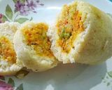 A picture of step 3 of Vegatable stuffed idli.