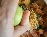 A picture of step 4 of Kurkure chips bhel.