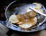 A picture of step 2 of Rice crackers.