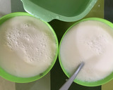 Foto langkah ke 2 dari resep Lapis Pelangi Simple.