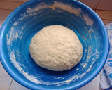A picture of step 2 of Soft layered chapatis.