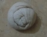 A picture of step 6 of Kurkura khasta paratha.