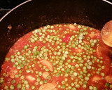 A picture of step 5 of Chicken with tomatoes.