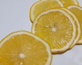 Foto langkah ke 2 dari resep Wedang Jahe Lemon.