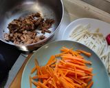 Foto langkah ke 1 dari resep Lumpia semarang rasa rendang.