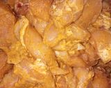 A picture of step 1 of Chicken korma.